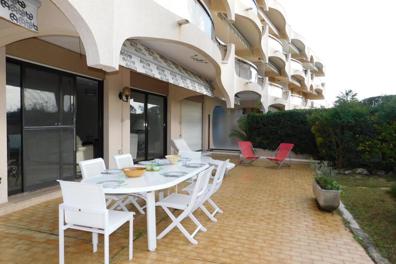 Air-Conditioned 4-Room "Marine Villeneuve" Flat With Pool And Parking מראה חיצוני תמונה