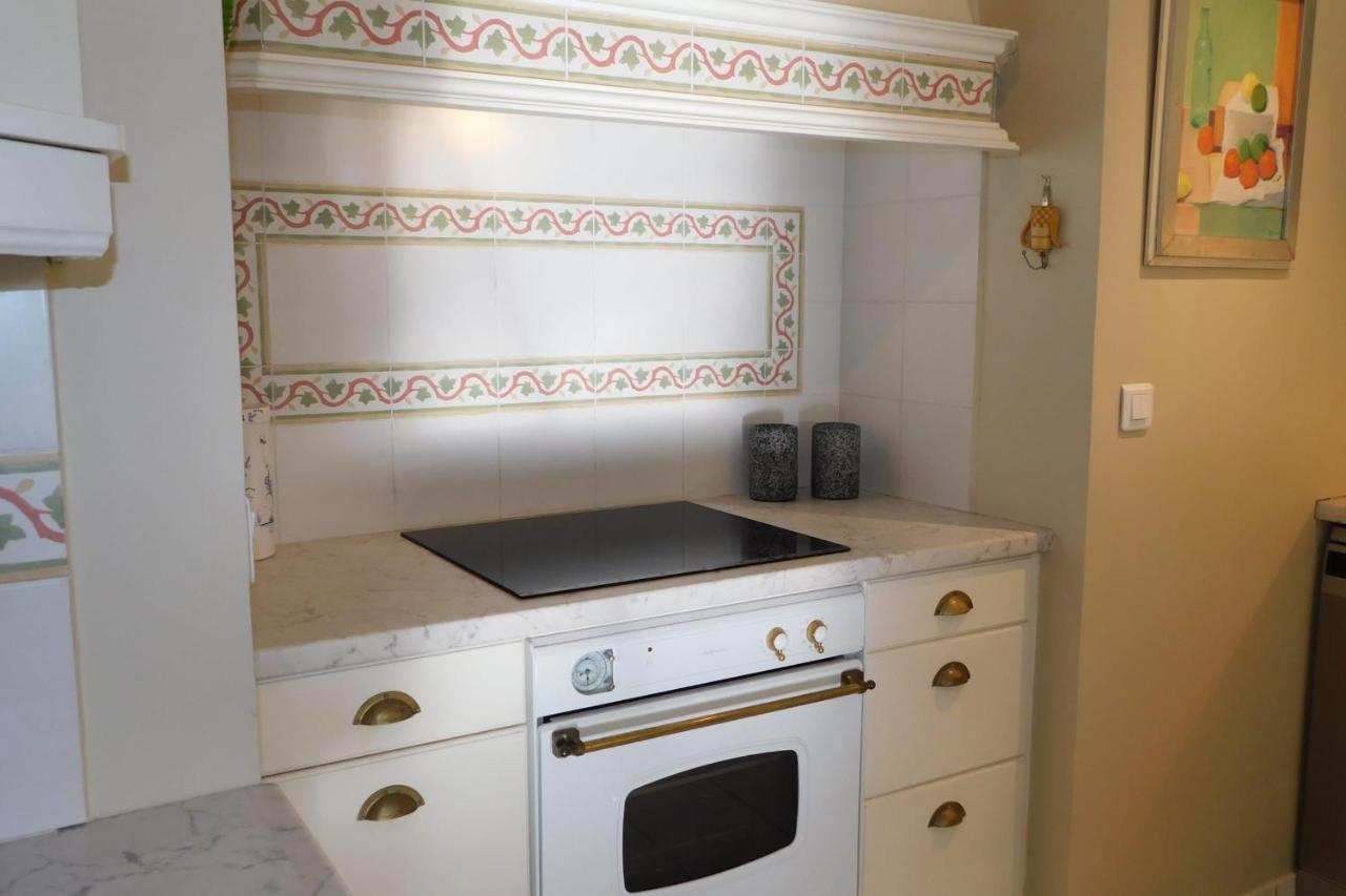 Air-Conditioned 4-Room "Marine Villeneuve" Flat With Pool And Parking מראה חיצוני תמונה