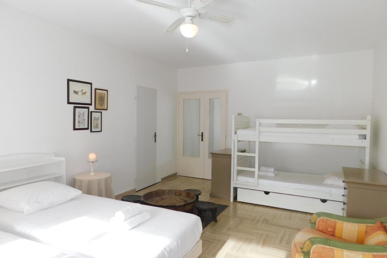 Air-Conditioned 4-Room "Marine Villeneuve" Flat With Pool And Parking מראה חיצוני תמונה